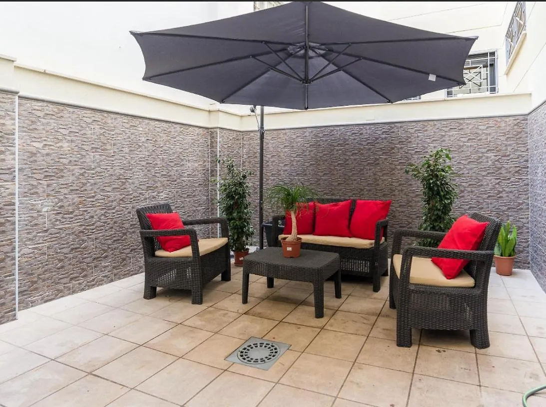شقة Mabb-Quiet Apt With Private Patio Walking Distance To Downtown مالقة